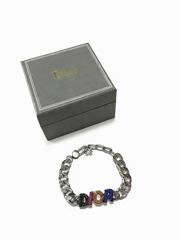 Dior Bracelet  02yxs13 (3)