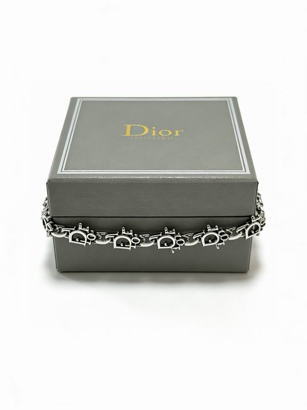 Dior Bracelet  02yxs16 (5)