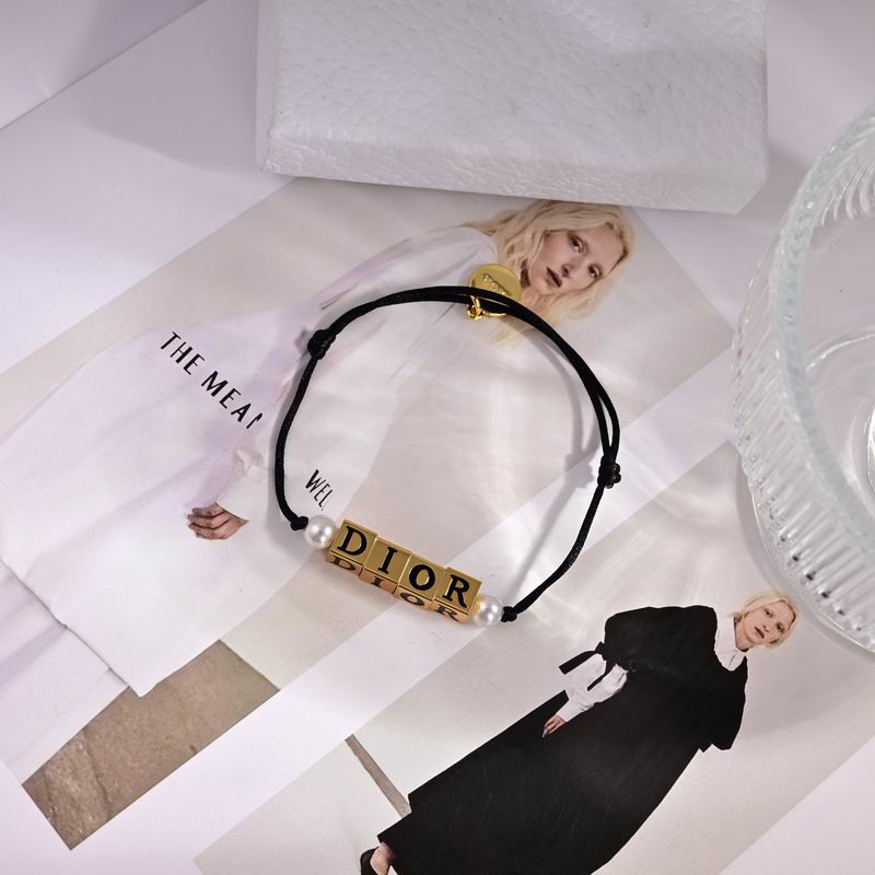 Dior Bracelet  02yxs18 (9)
