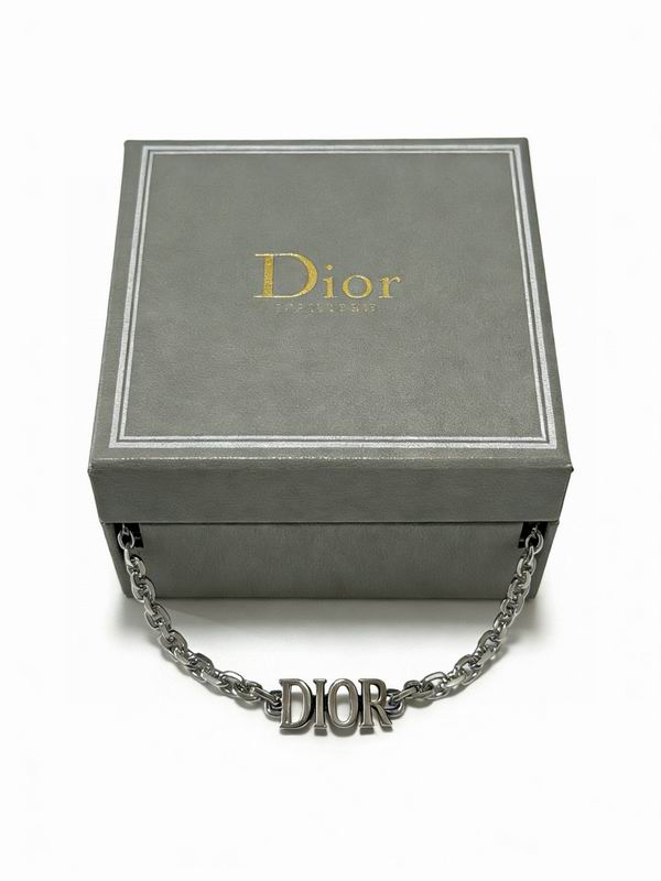 Dior Bracelet  02yxs21 (4)