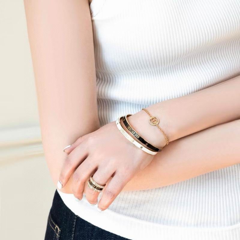 Dior Bracelet 02yxs02 (2)