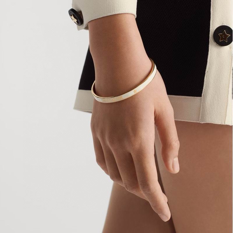Dior Bracelet 02yxs02 (6)