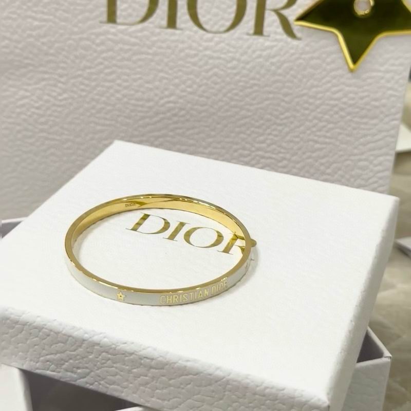 Dior Bracelet 02yxs02 (8)