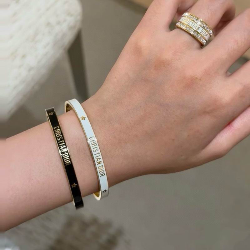 Dior Bracelet 02yxs02 (9)