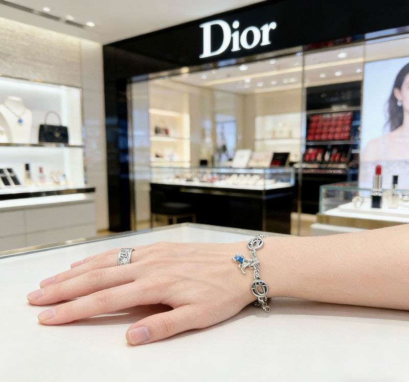 Dior Bracelet 03yxs105 (3)