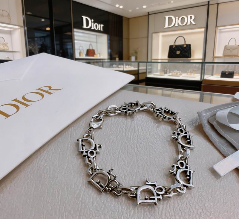 Dior Bracelet 03yxs33 (1)