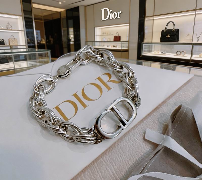 Dior Bracelet 03yxs36 (5)