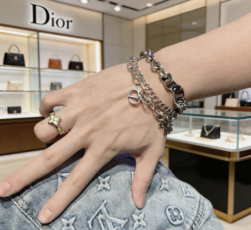 Dior Bracelet 03yxs37 (3)