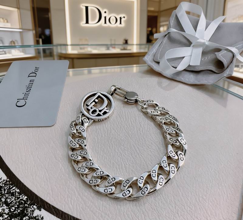 Dior Bracelet 03yxs38 (9)