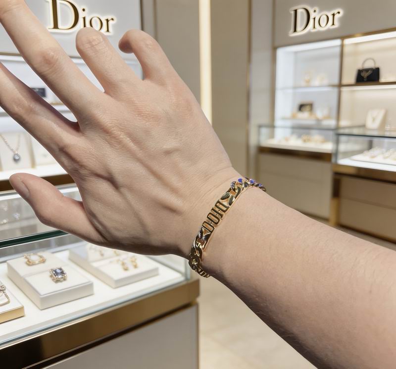 Dior Bracelet 03yxs50 (7)