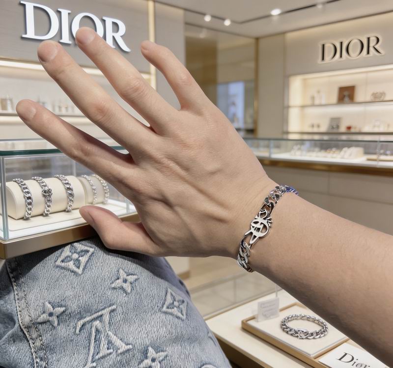 Dior Bracelet 03yxs51 (4)