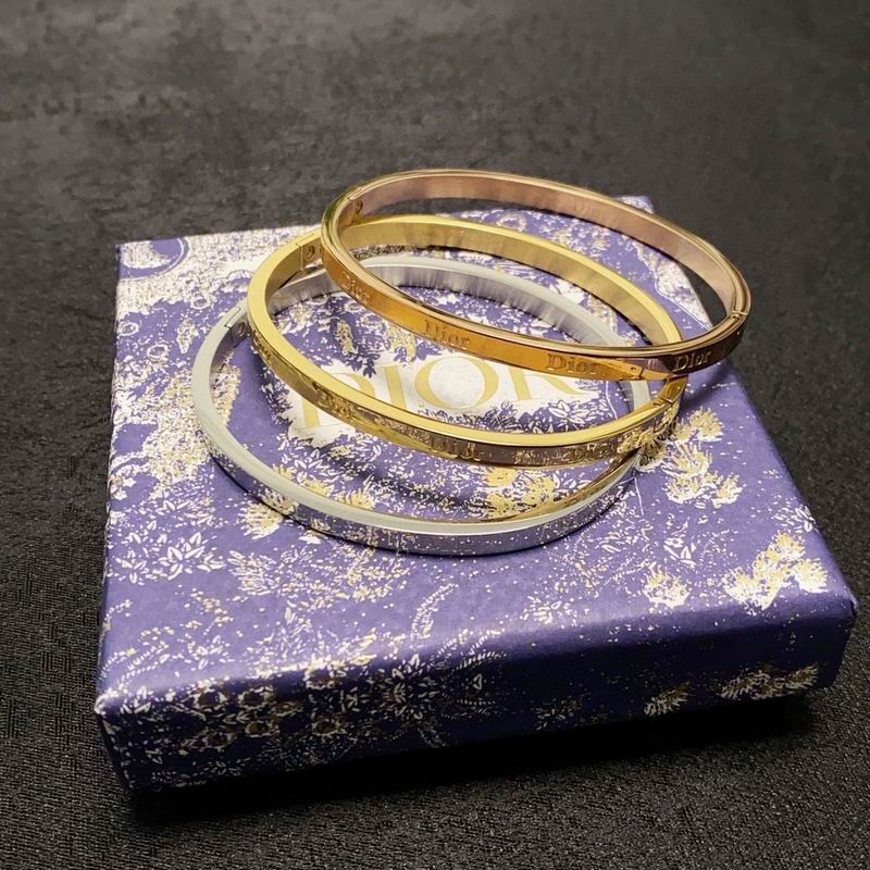 Dior Bracelet 03yxs73 (3)