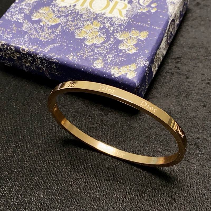 Dior Bracelet 03yxs73 (4)