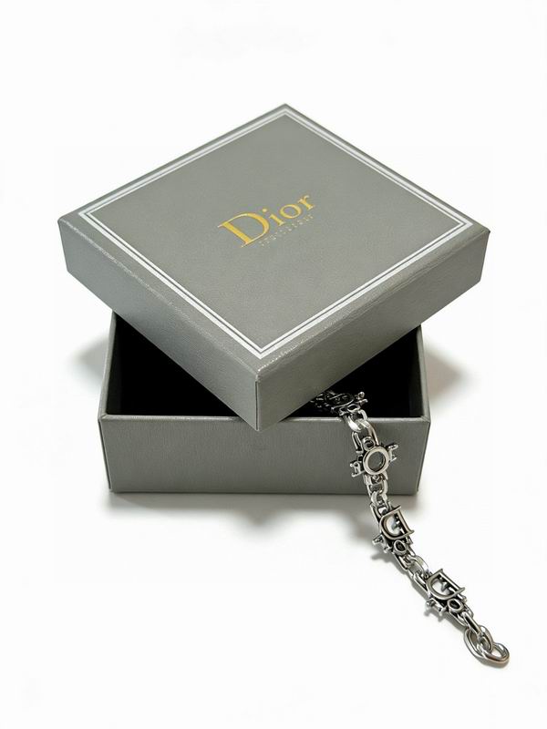 Dior Bracelet 03yxs89 (3)