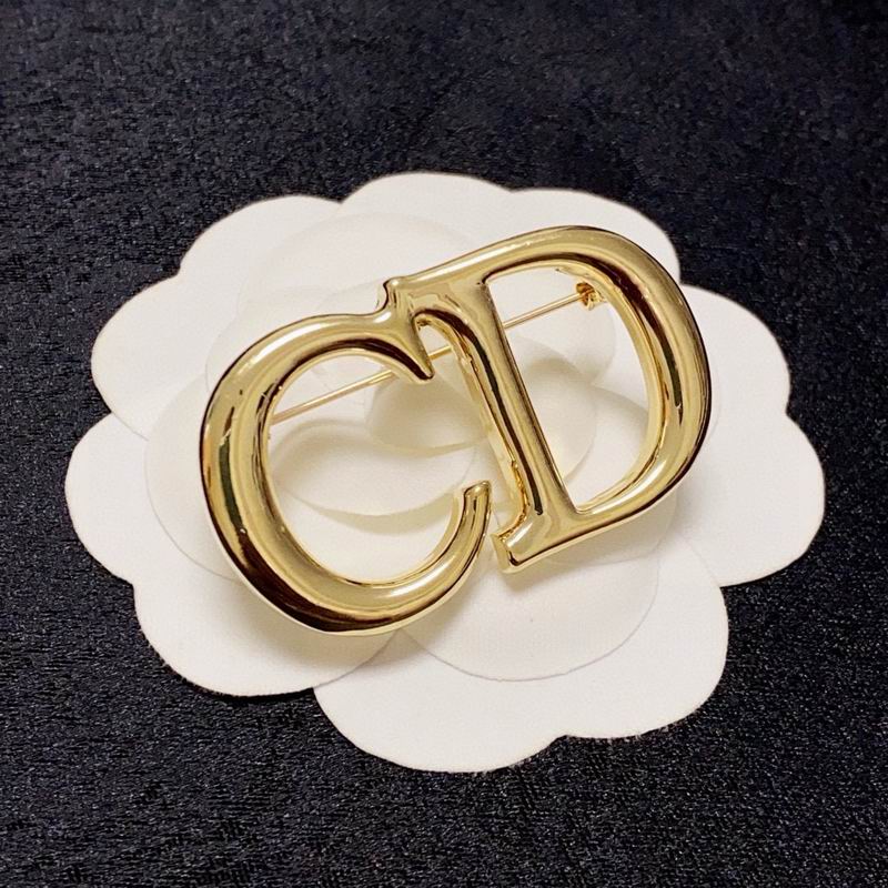 Dior Brooch 02yxs01 (4)