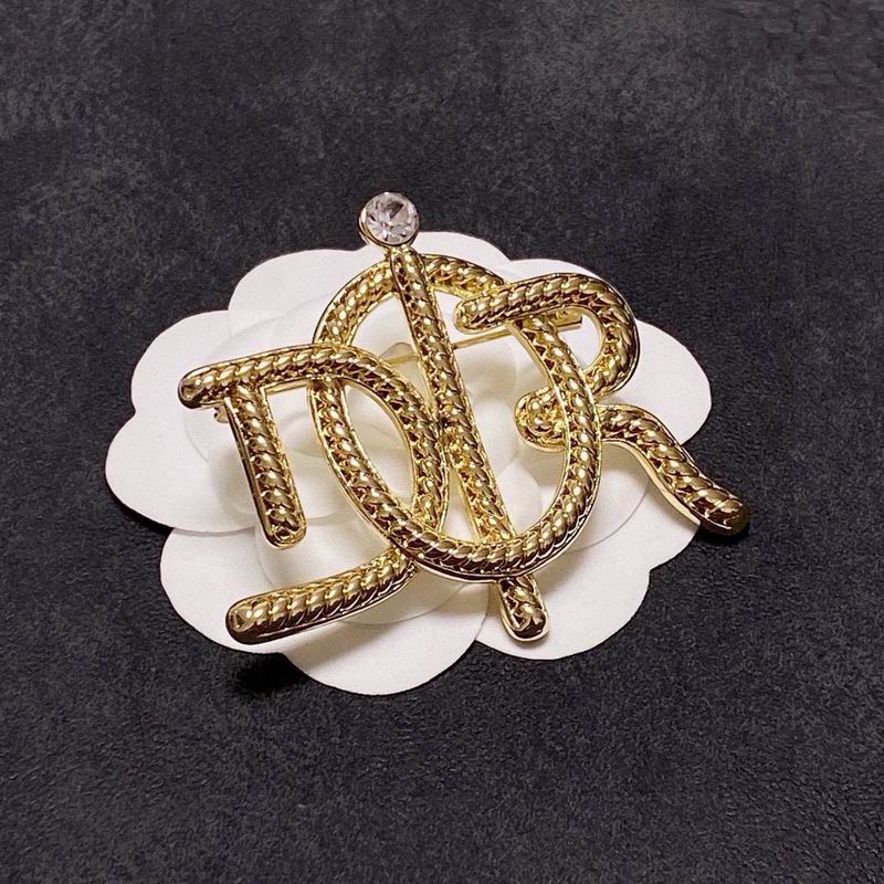 Dior Brooch 03yxs01 (7)