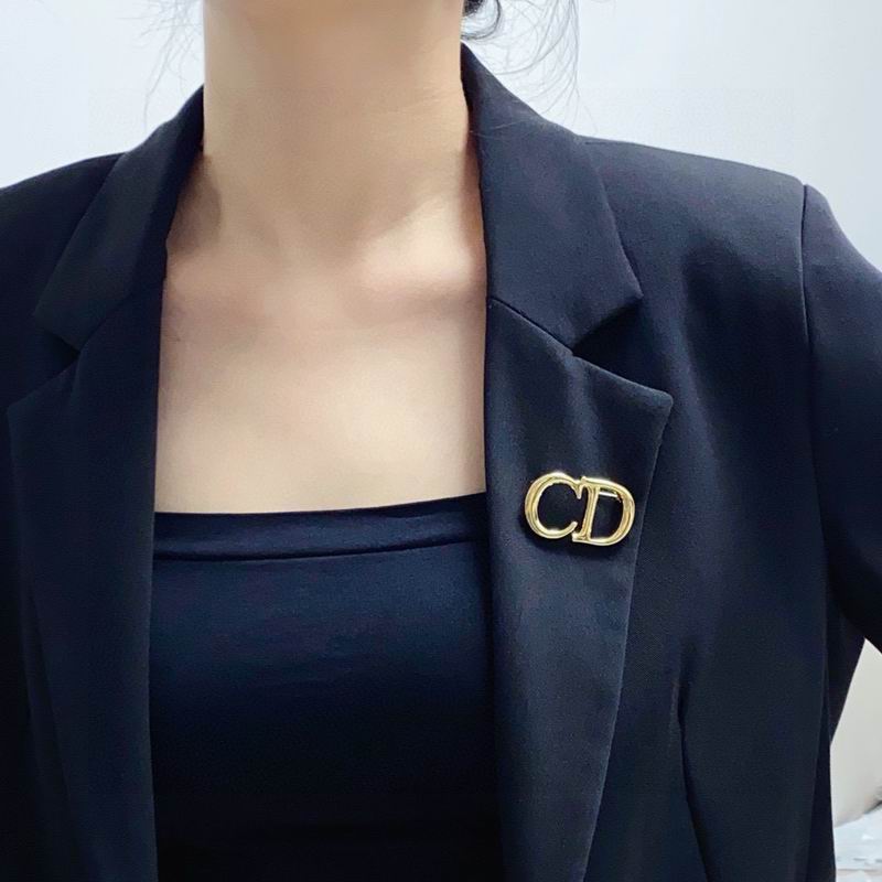 Dior Brooch 03yxs02 (2)