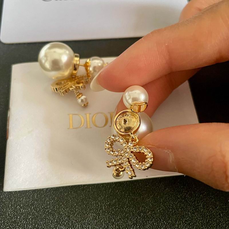 Dior Earring 02yxs07 (7)