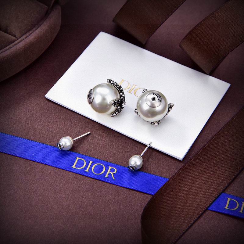 Dior Earring 02yxs08 (4)