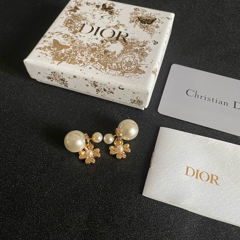 Dior Earring 02yxs08 (5)