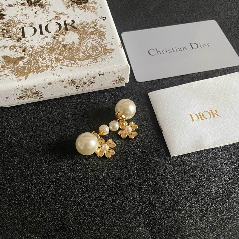 Dior Earring 02yxs08 (6)