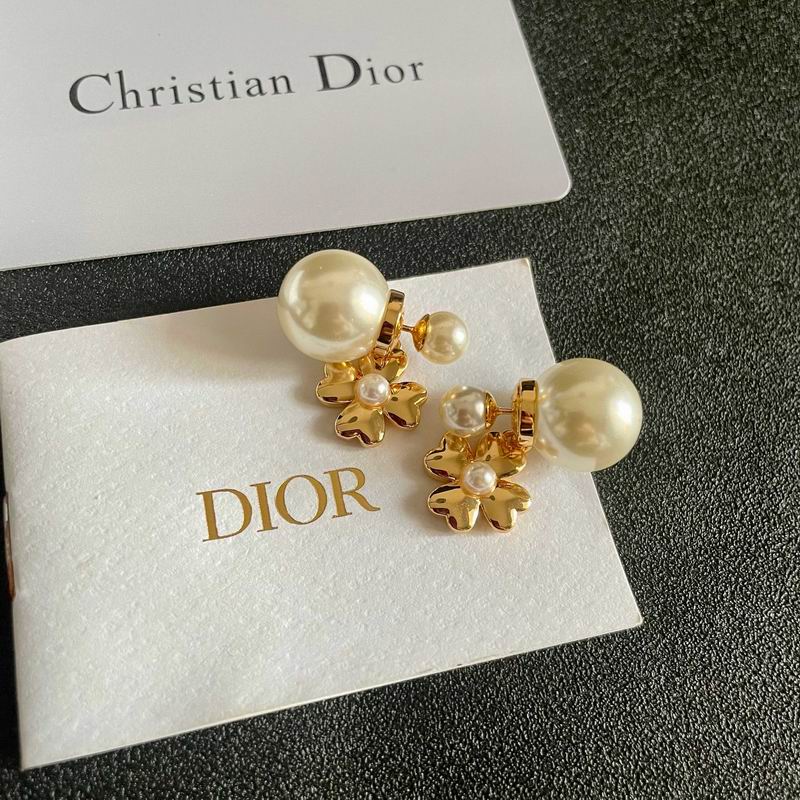 Dior Earring 02yxs08 (8)