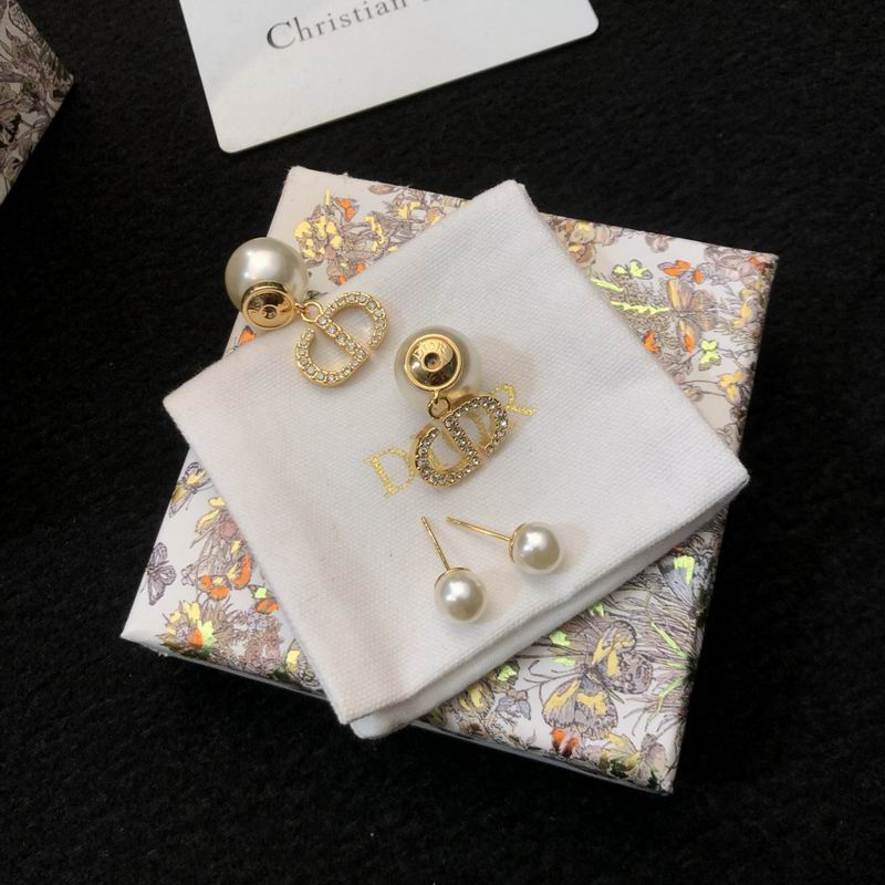 Dior Earring 02yxs23 (7)