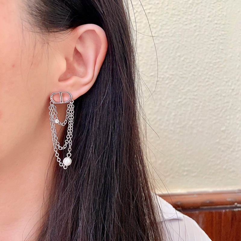 Dior Earring 02yxs24 (3)