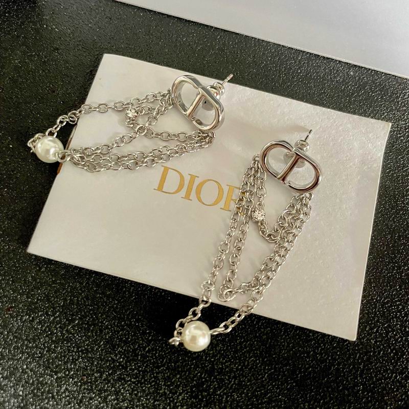 Dior Earring 02yxs24 (7)