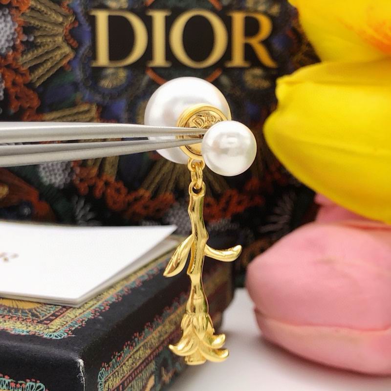 Dior Earring 03yxs150 (7)