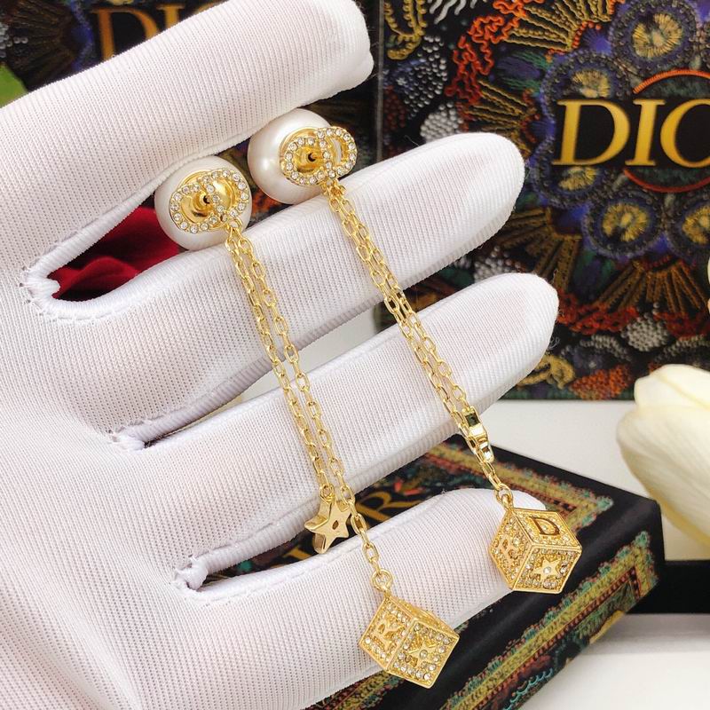 Dior Earring 03yxs178 (7)