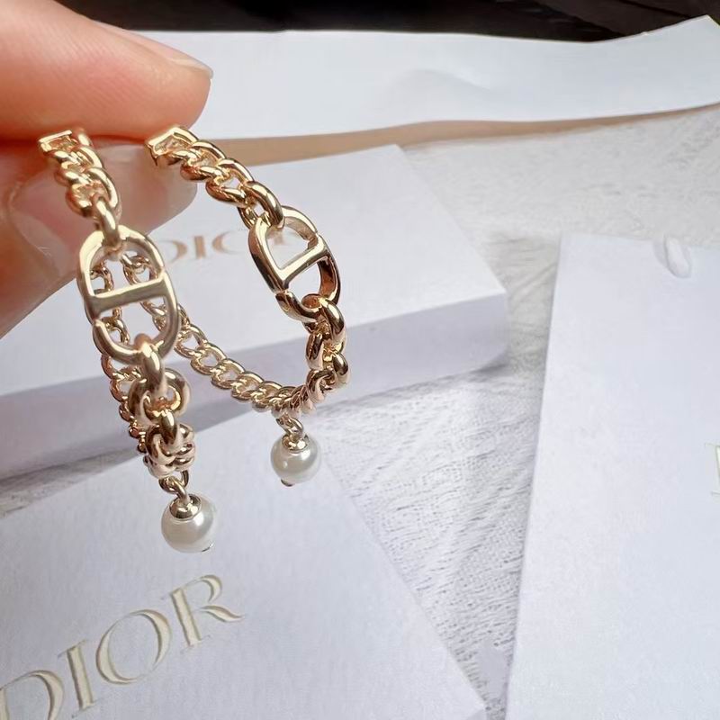 Dior Earring 03yxs190 (3)
