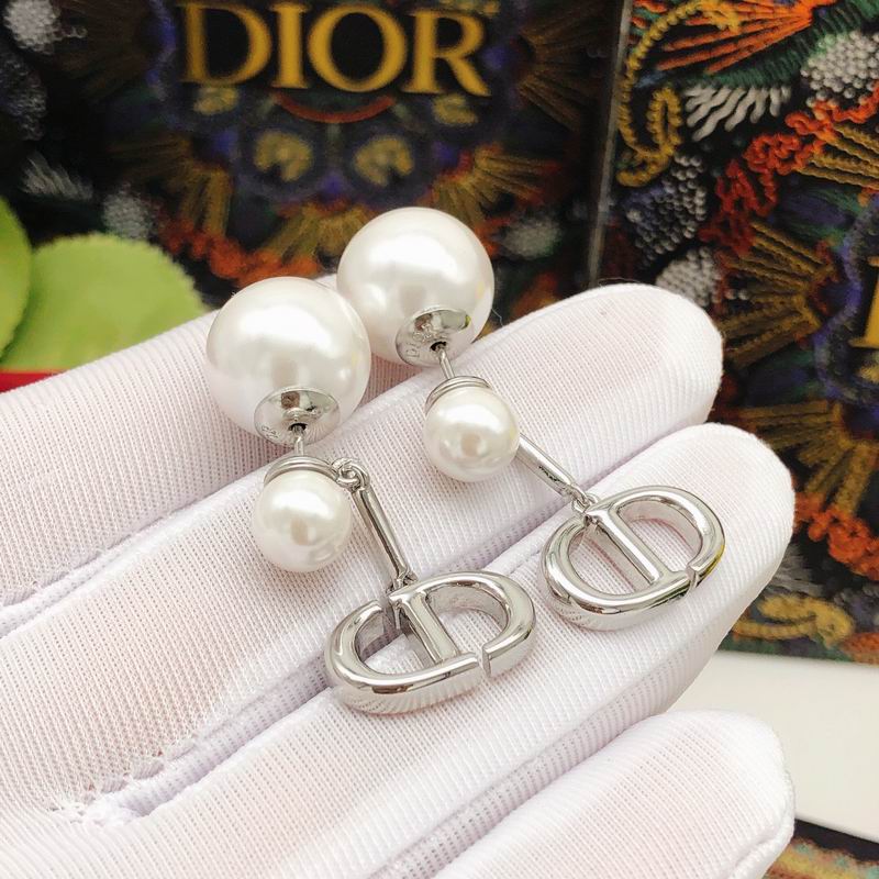 Dior Earring 03yxs228 (3)