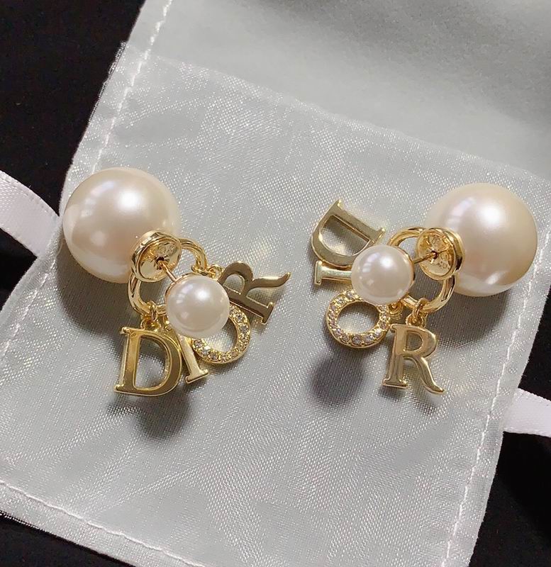 Dior Earring 03yxs236 (2)