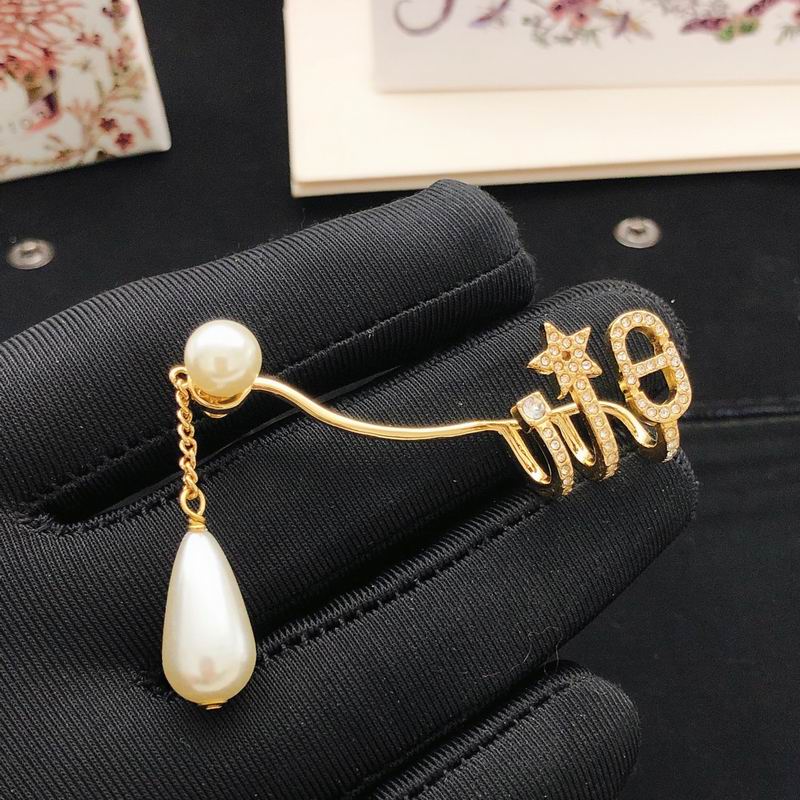 Dior Earring 03yxs255 (1)