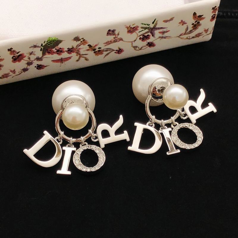 Dior Earring 03yxs284 (2)