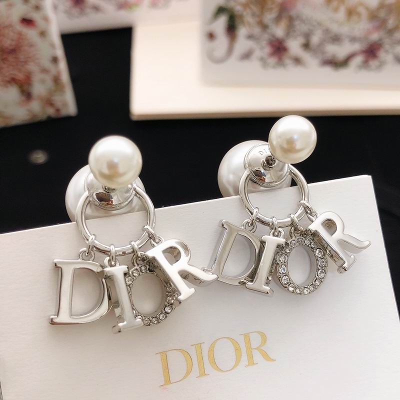 Dior Earring 03yxs284 (3)