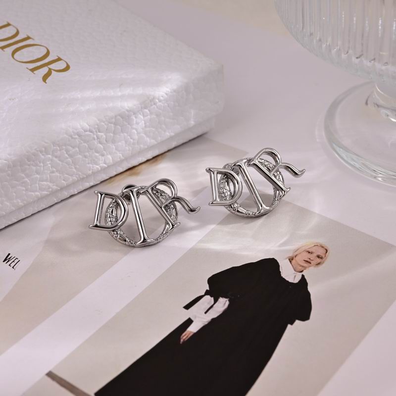 Dior Earring 03yxs73 (4)