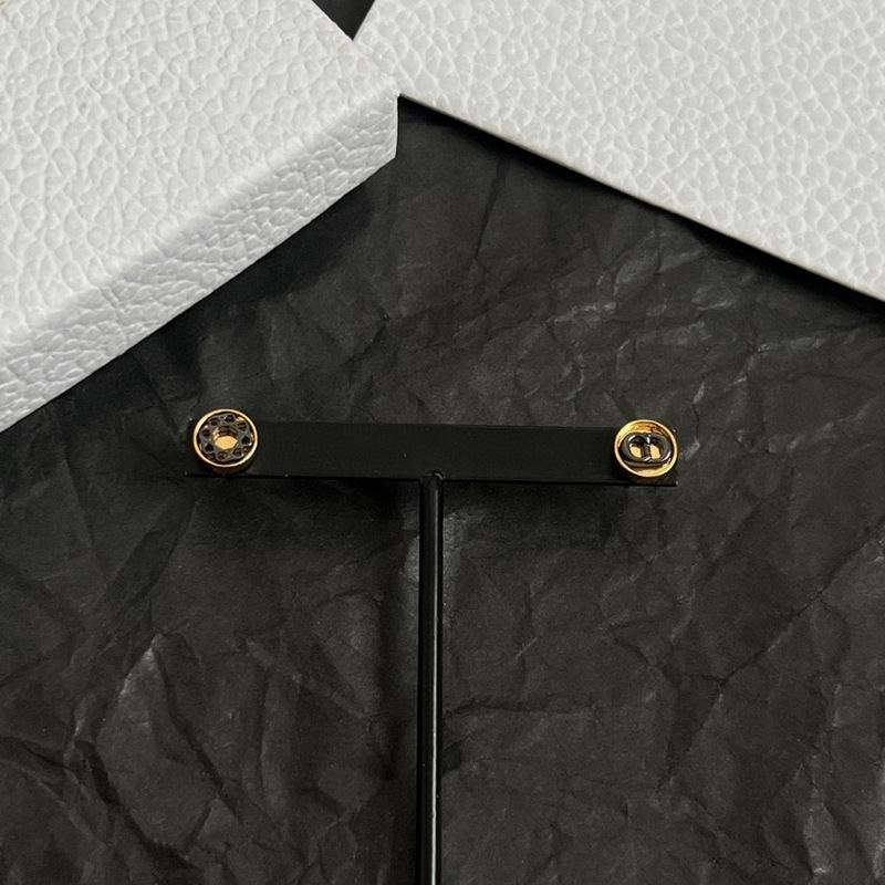 Dior Earring 03yxs80 (3)