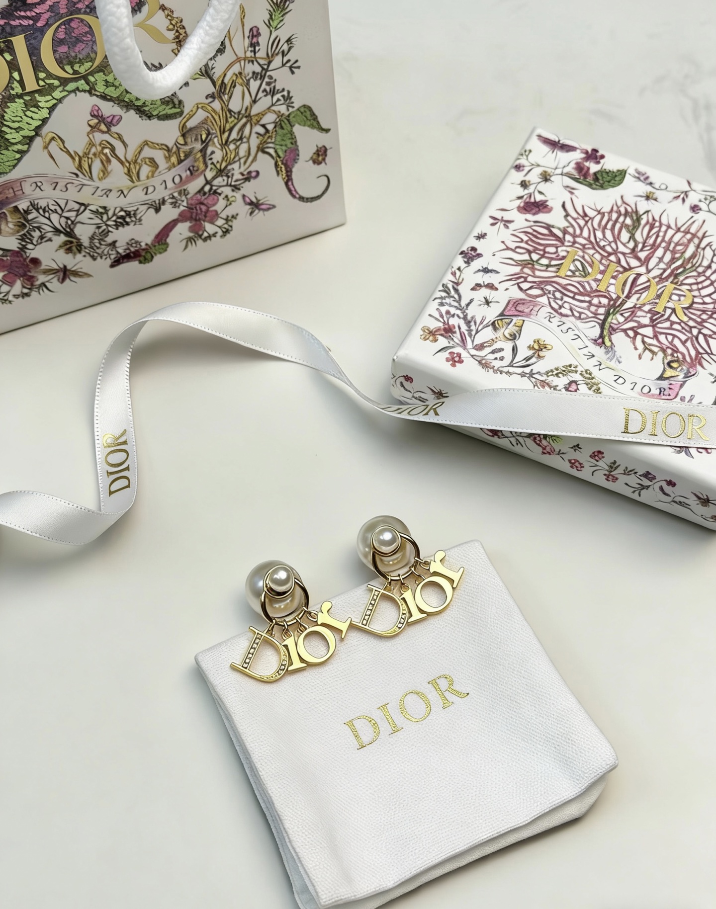 Dior Earring 04yxs306 (5)
