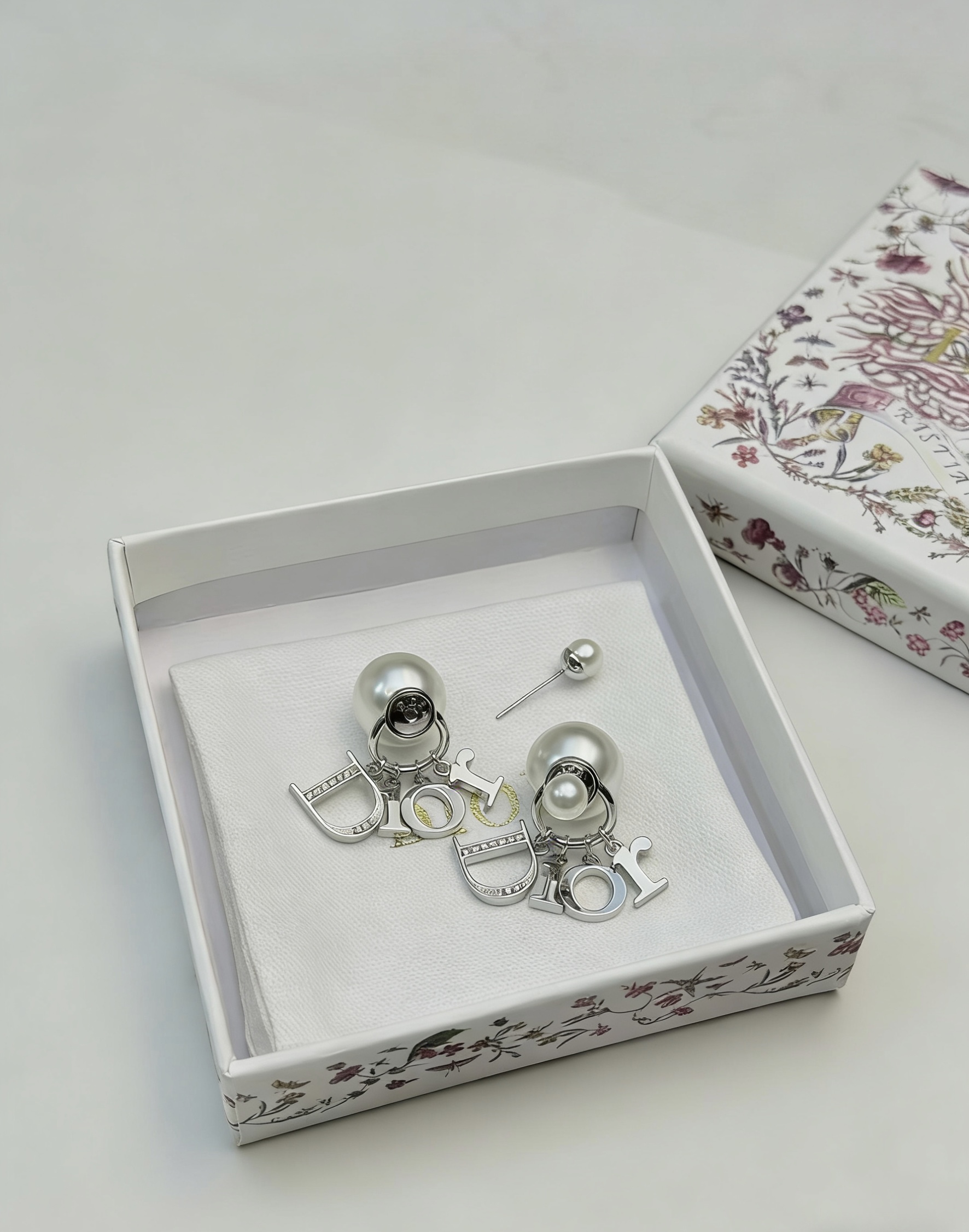 Dior Earring 04yxs307 (4)