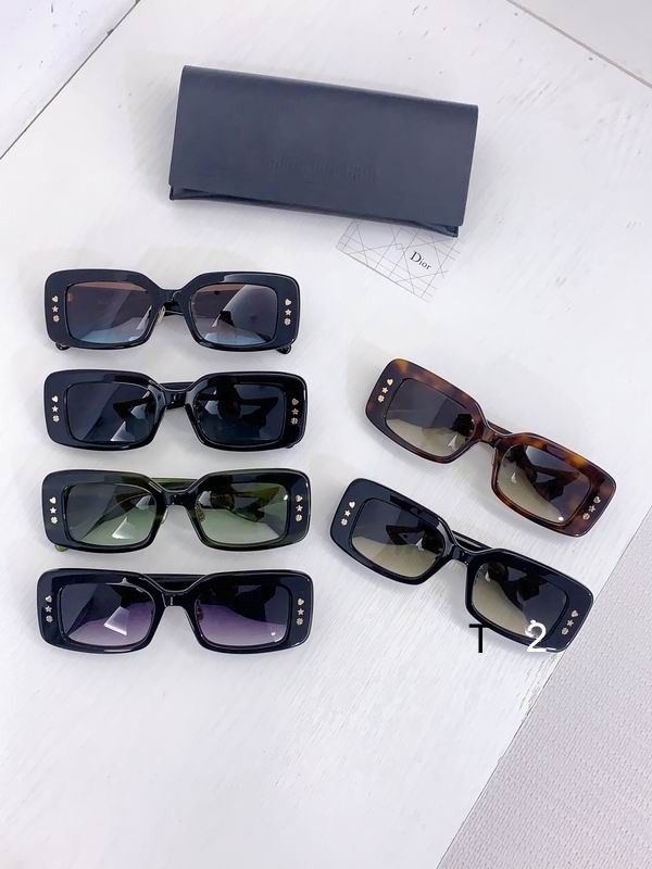 Dior LuckyCharms 52 21-145 b08