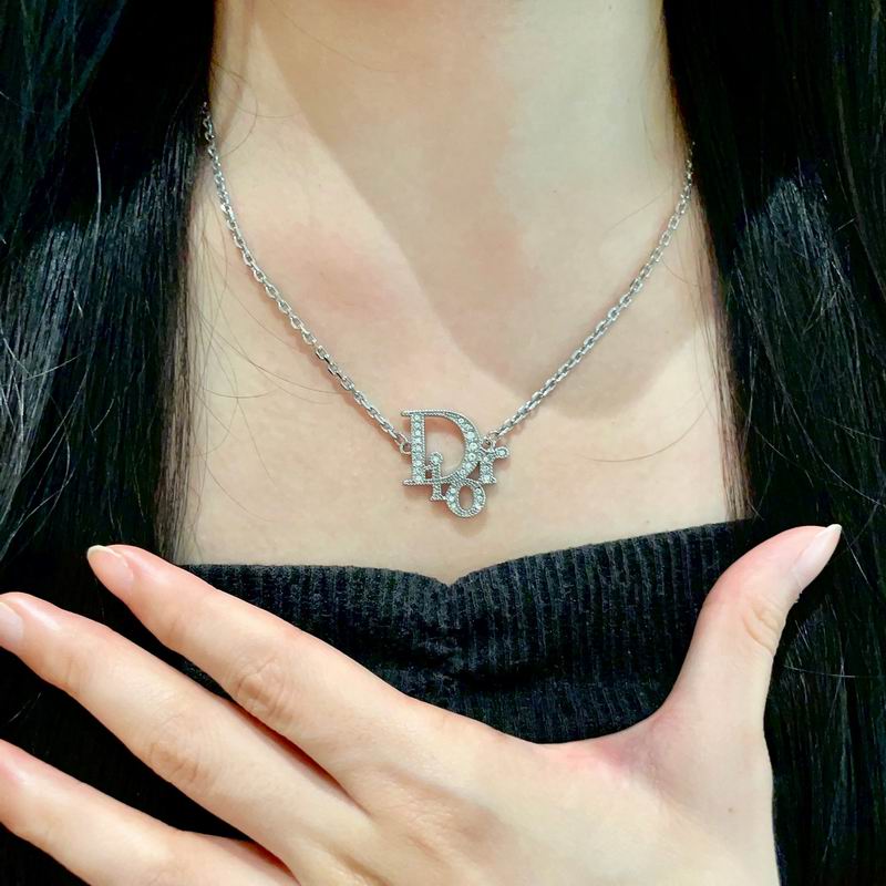 Dior Necklace 02yxs02 (2)