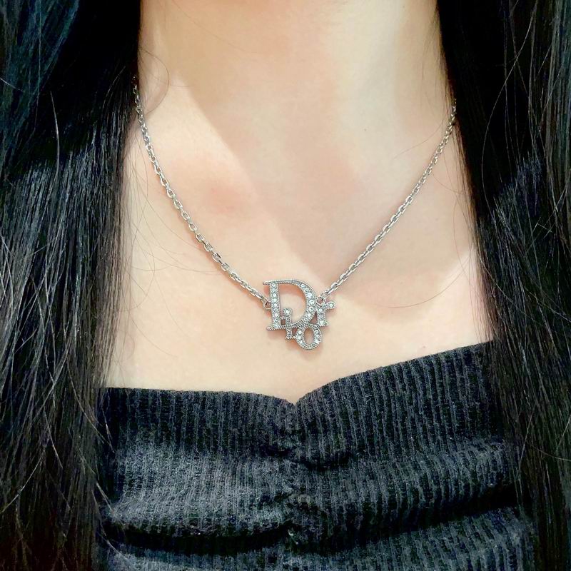 Dior Necklace 02yxs02 (3)
