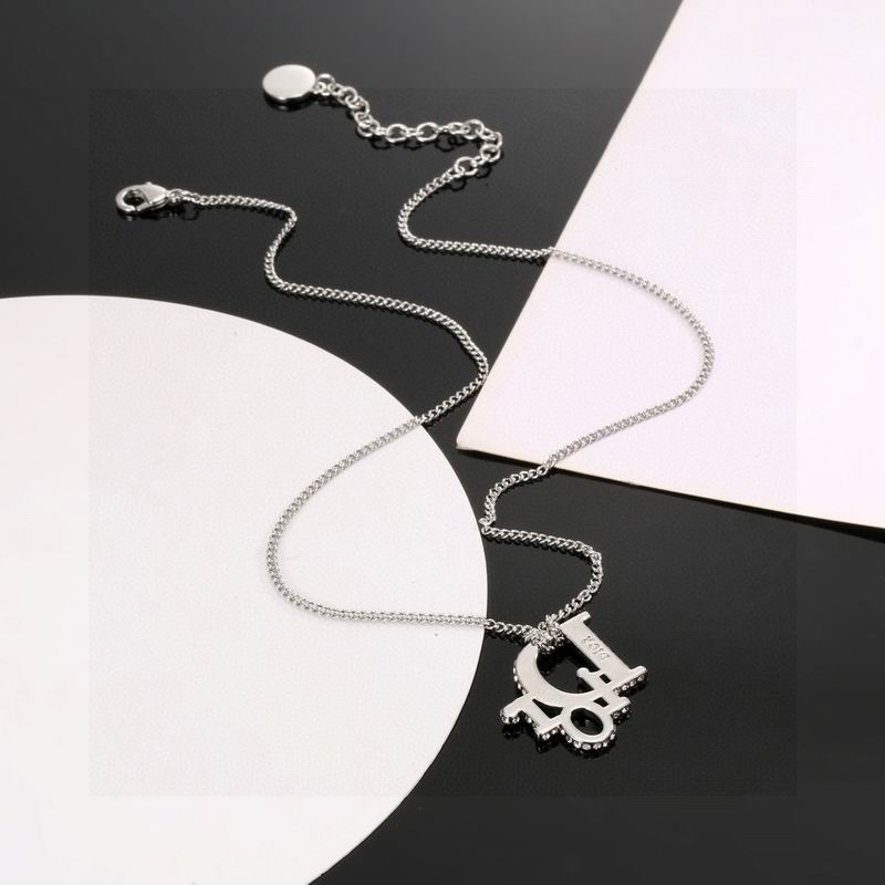 Dior Necklace 02yxs03 (7)