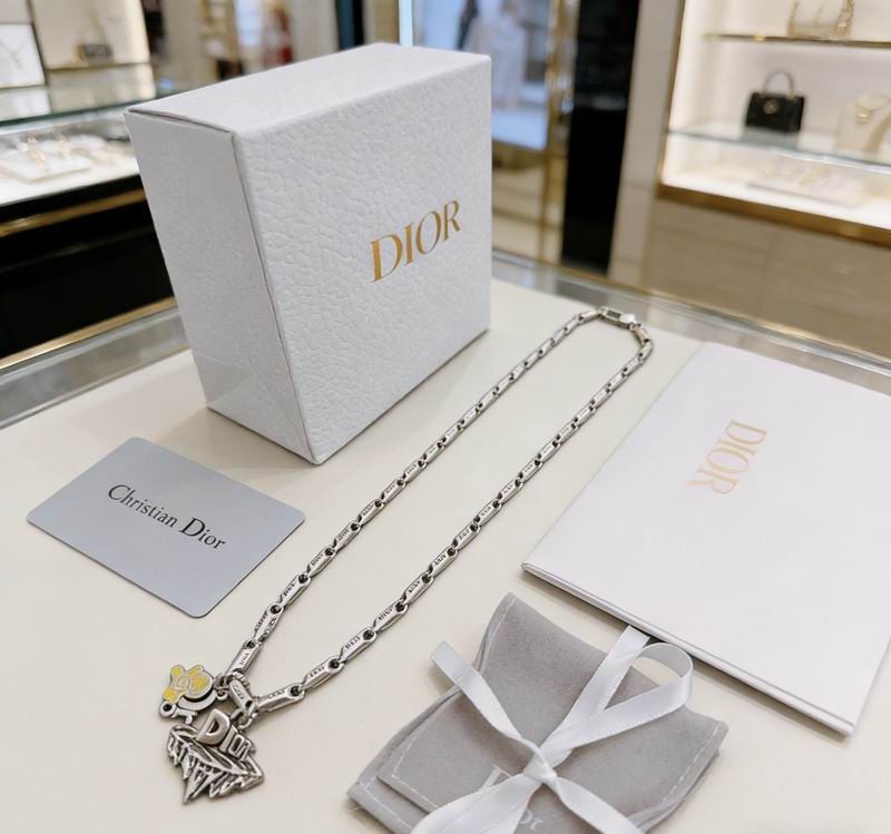 Dior Necklace 02yxs04 (3)