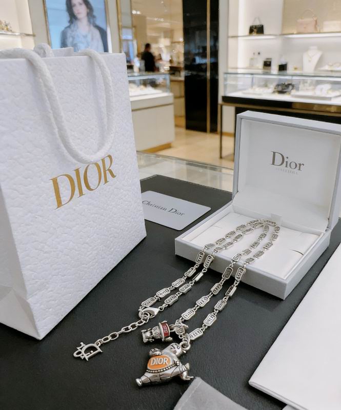 Dior Necklace 02yxs06 (3)