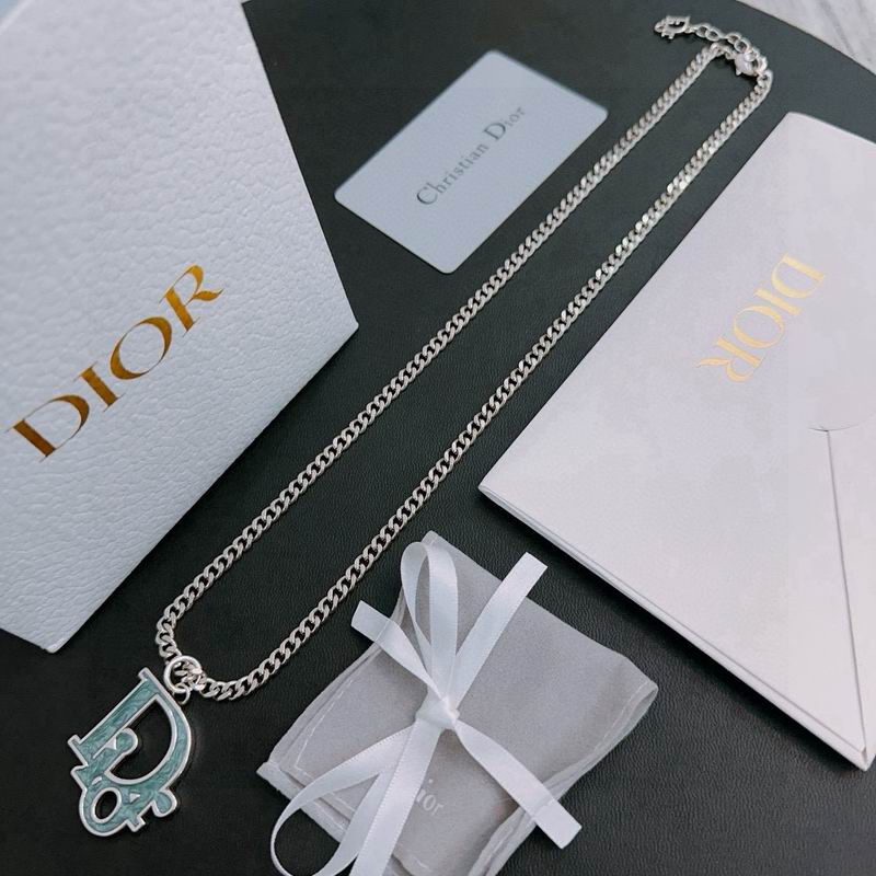 Dior Necklace 02yxs07 (2)