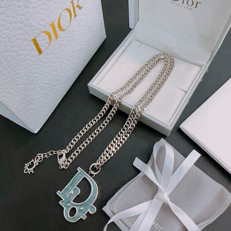 Dior Necklace 02yxs07 (5)