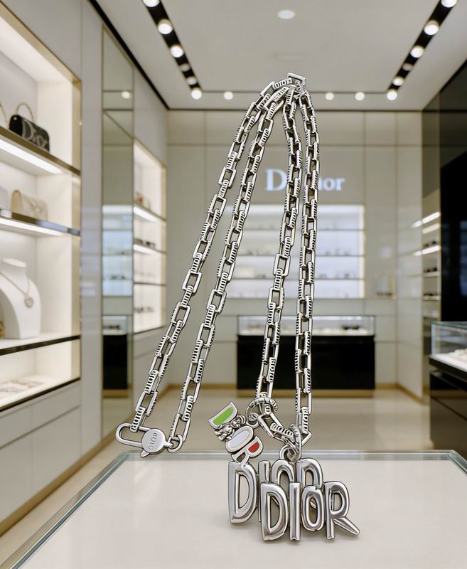 Dior Necklace 02yxs07 (5)
